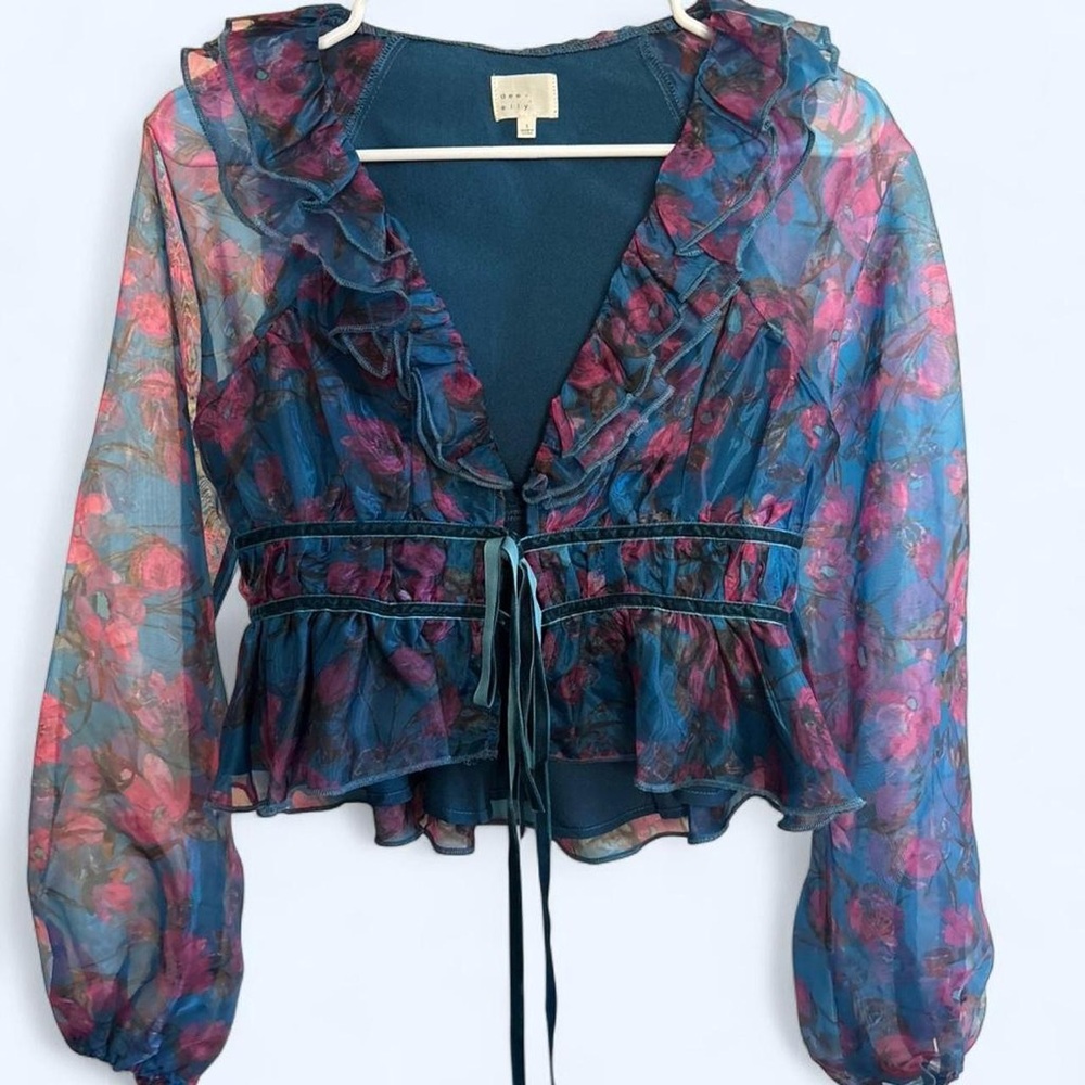Floral Ruffle Blouse